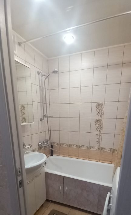 квартира г Челябинск р-н Металлургический ул Аральская 212а фото 8