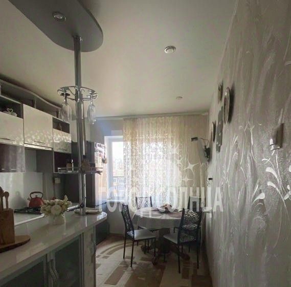 квартира г Омск р-н Центральный ул Куйбышева 27/4 фото 4