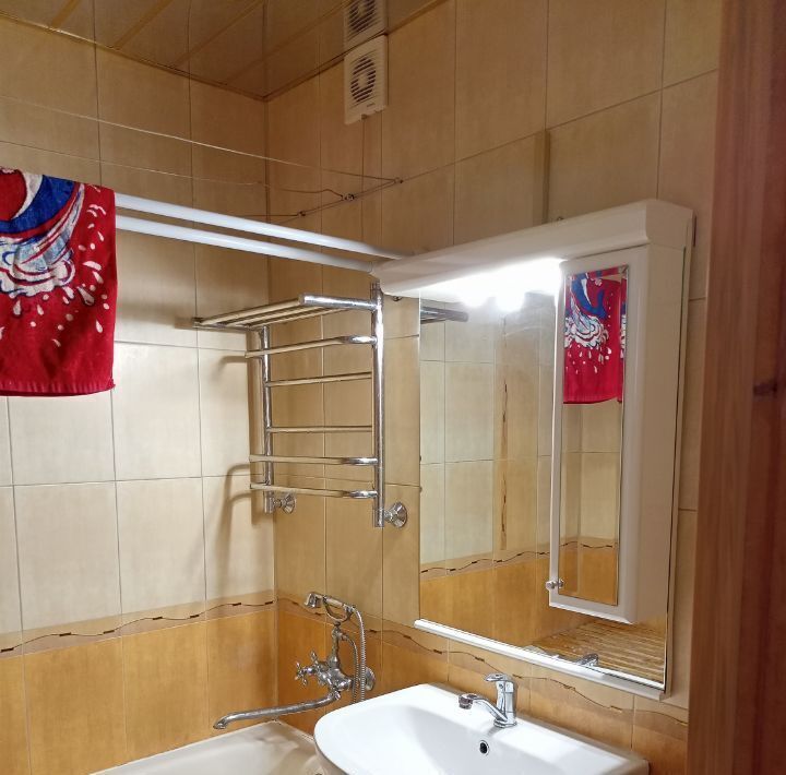 квартира р-н Гагаринский г Гагарин ул Строителей 151ак/1 фото 25