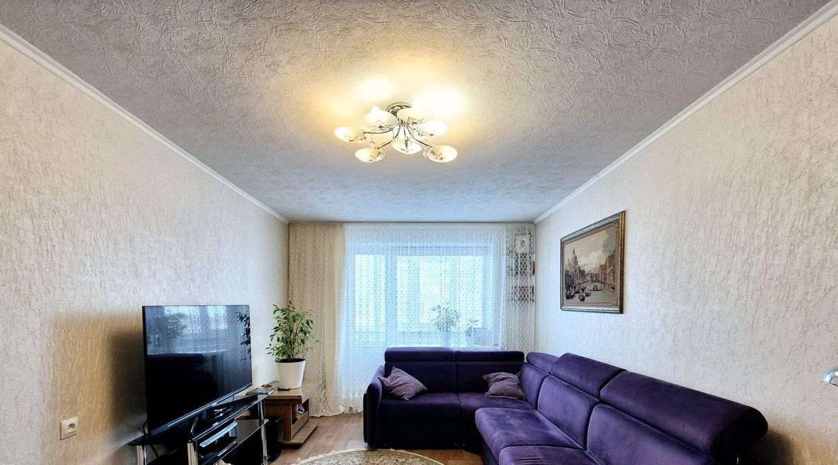 квартира г Сургут 9-10-й микрорайон ул Энергетиков 5 фото 2