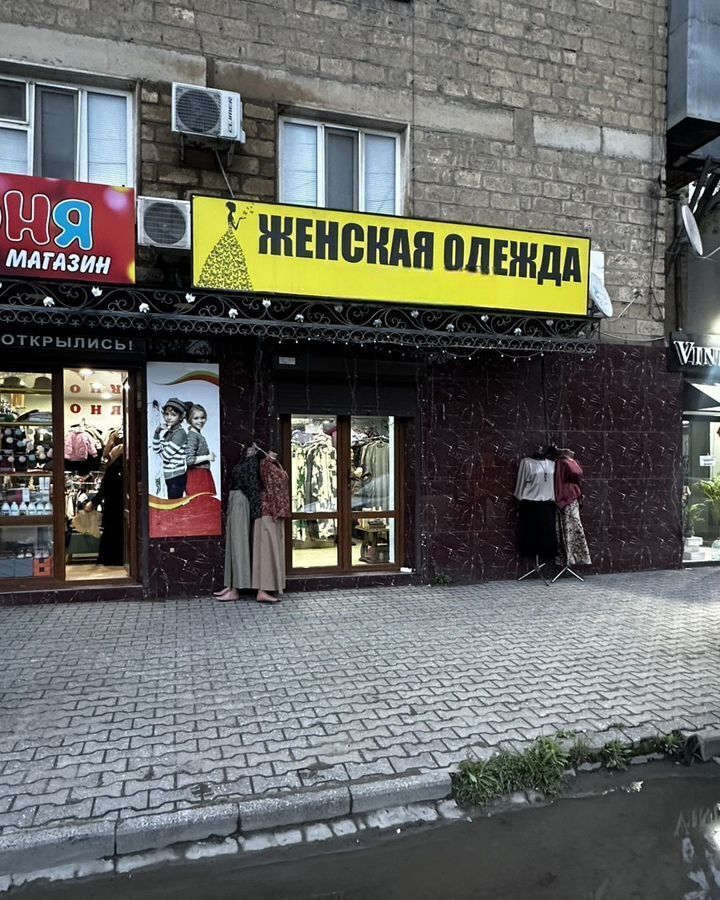 торговое помещение г Махачкала р-н Ленинский пр-кт Имама Шамиля 61 фото 1