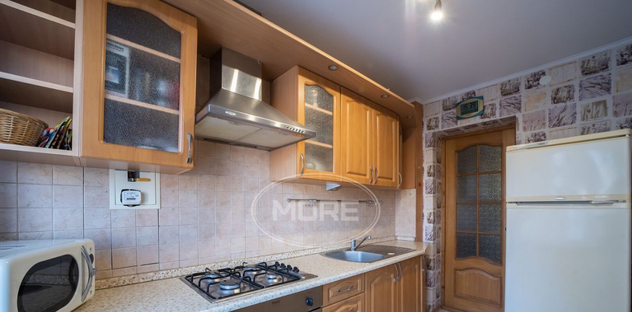 квартира г Калининград р-н Ленинградский наб Адмирала Трибуца 53 фото 12