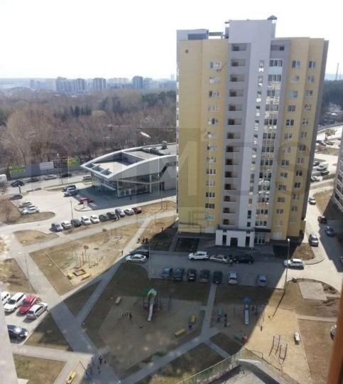 квартира г Екатеринбург Чкаловская ул Мартовская 212к/2 фото 6