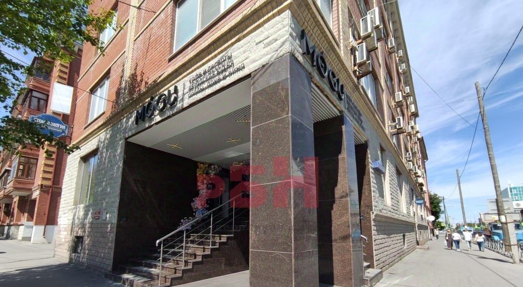 офис г Тюмень р-н Центральный ул Челюскинцев 26 фото 1