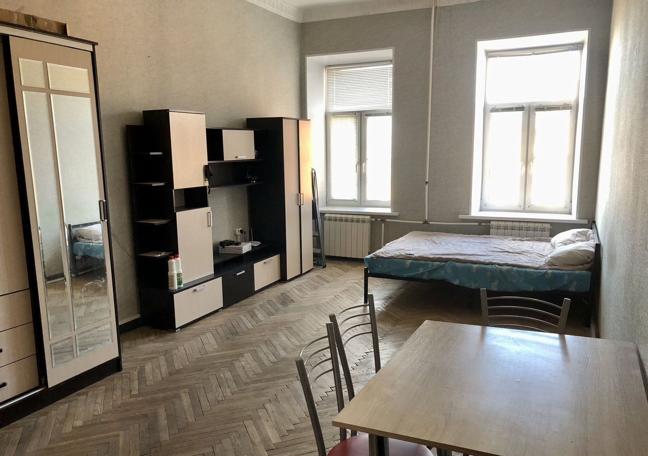 комната г Санкт-Петербург метро Василеостровская ул 12-я линия 11 Васильевского острова фото 1