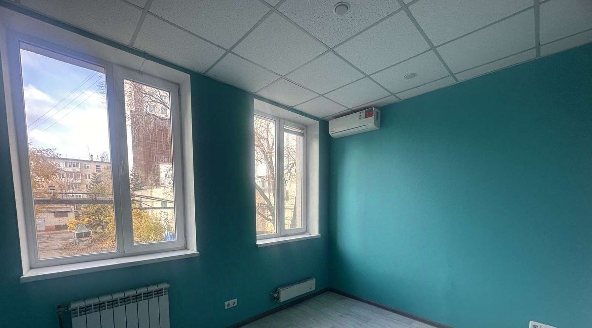 офис г Саратов р-н Фрунзенский ул им Слонова И.А. 1 фото 1