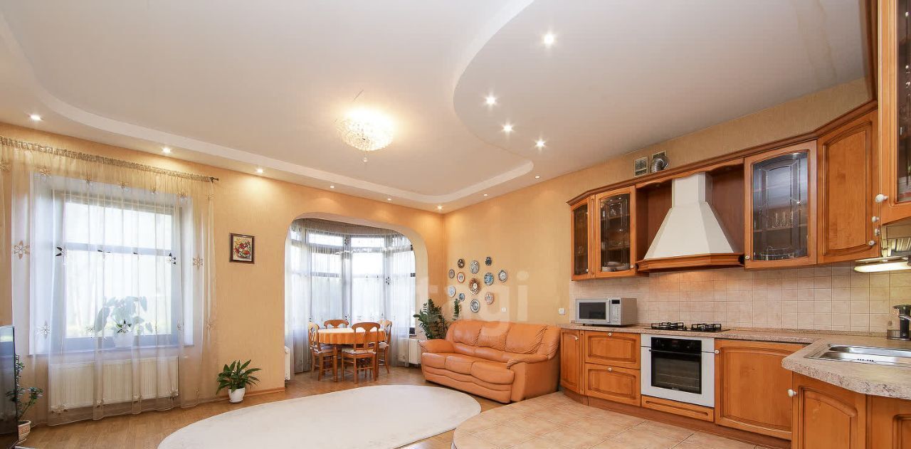 квартира г Калининград р-н Центральный ул Сержанта Колоскова 4а фото 1