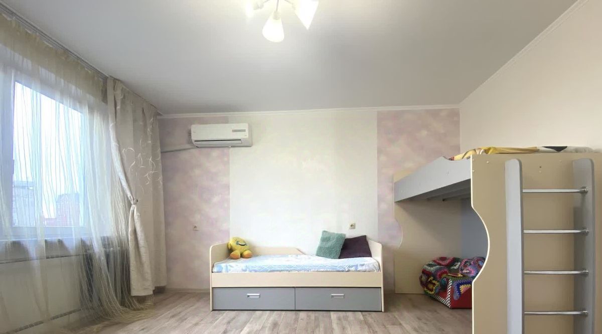 квартира г Калининград р-н Ленинградский ул 9 Апреля 10 фото 4
