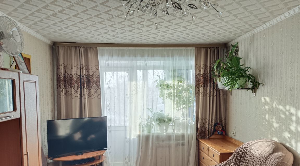 квартира г Усолье-Сибирское ул Энгельса 35 фото 1