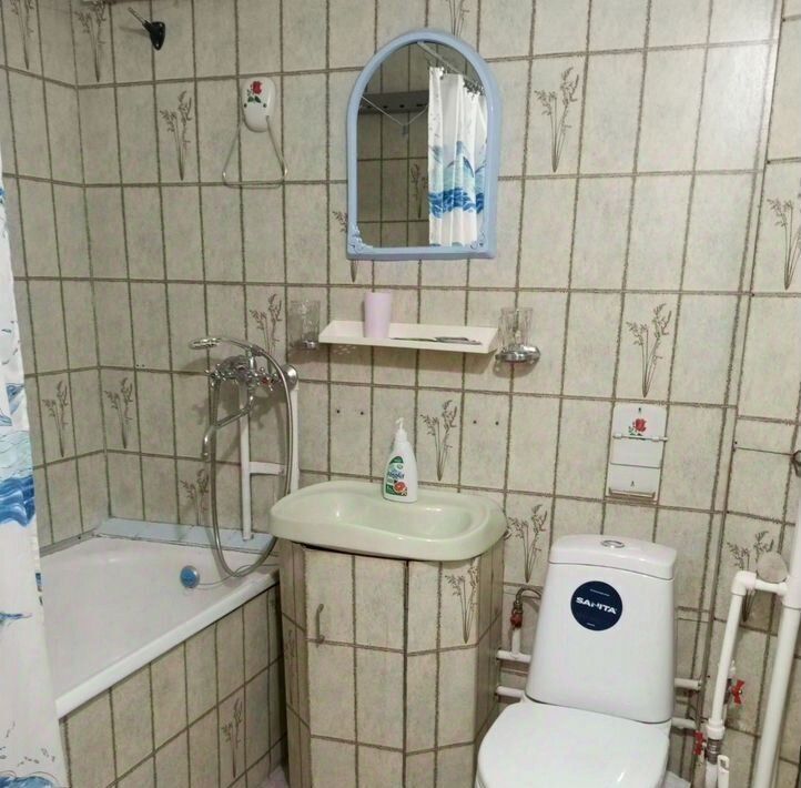 квартира г Саратов р-н Октябрьский ул Бахметьевская 35/37 фото 13