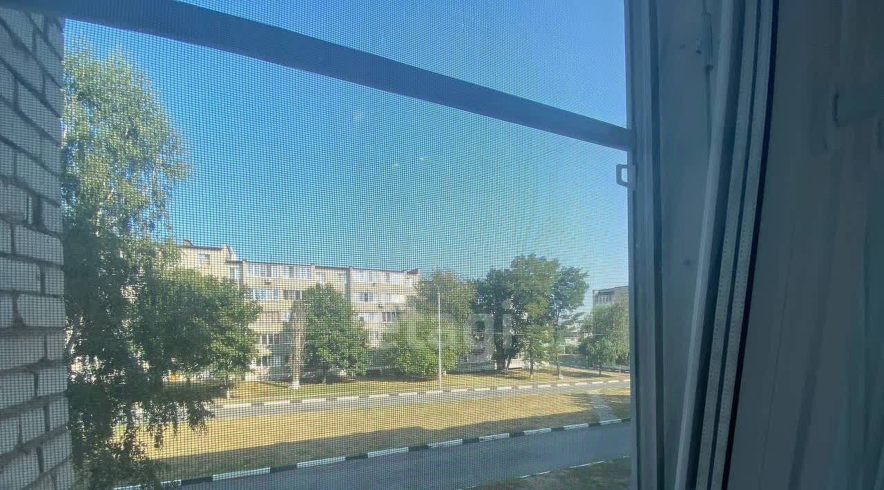 квартира г Губкин пр-кт Горняков 1а фото 11