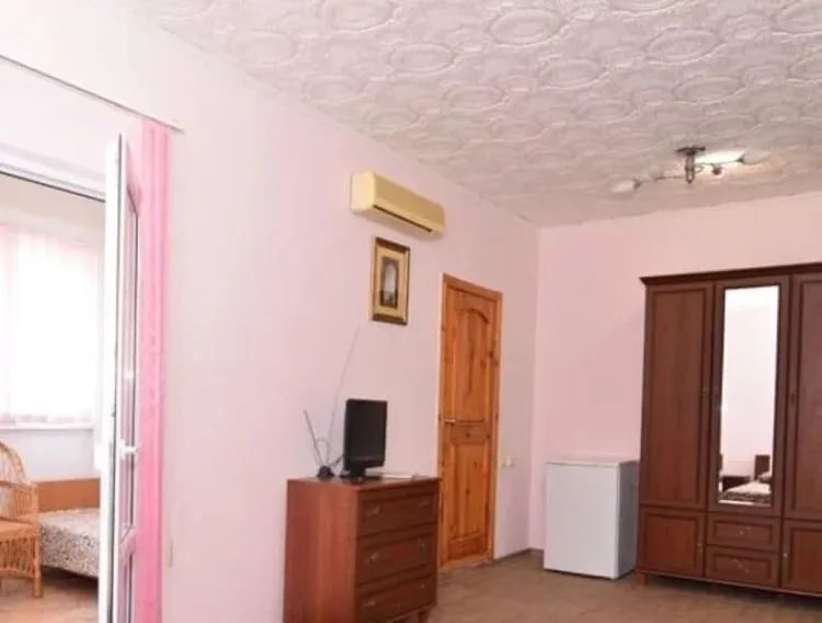 комната г Судак ул Художников 1 фото 1