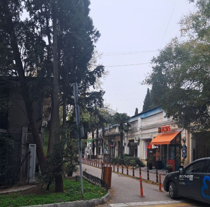 офис г Ялта ул Чехова А.П. фото 2