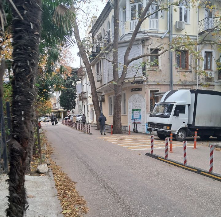 офис г Ялта ул Чехова А.П. фото 3