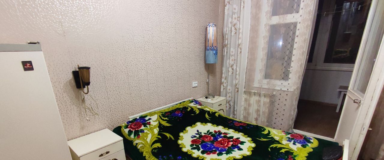 квартира г Феодосия пгт Приморский ул Просвещения 1 фото 2