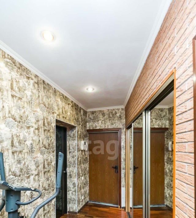 квартира г Сургут ул Лермонтова 13/2 11А фото 23
