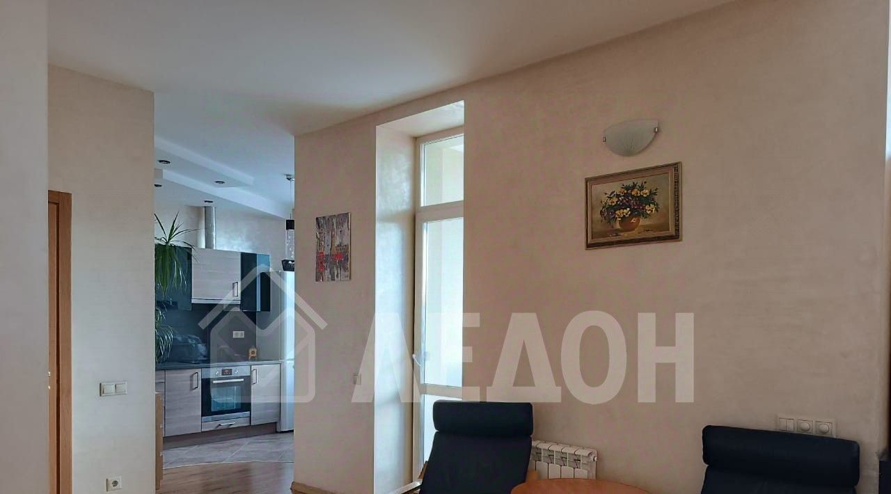 квартира г Омск р-н Центральный ул Октябрьская 35 фото 4