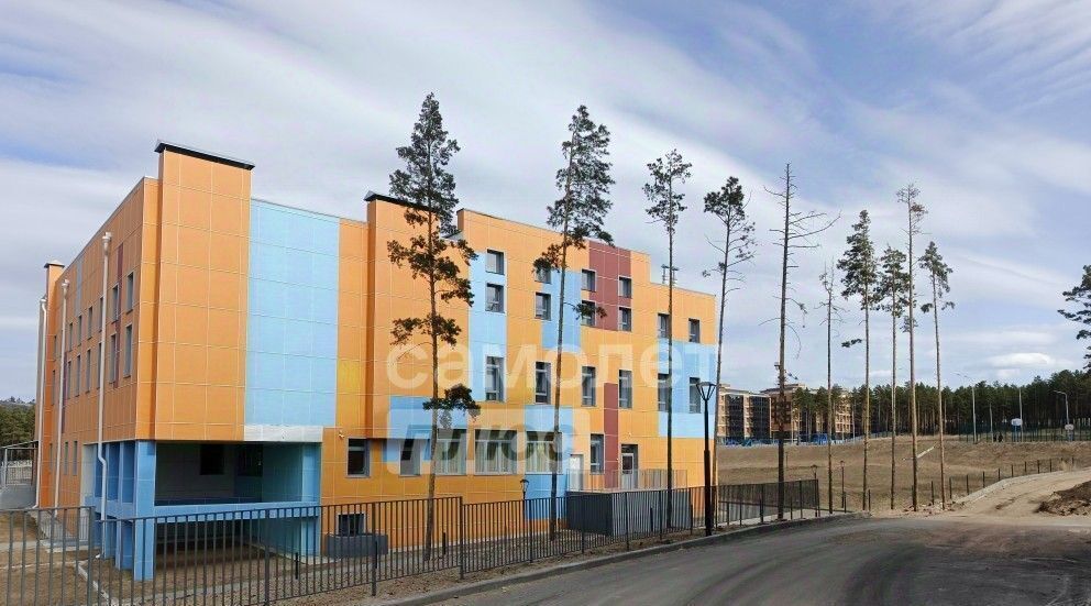 квартира г Улан-Удэ р-н Октябрьский мкр 102-й ул Ринчино 39к/1 фото 3
