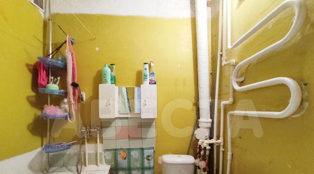 квартира г Омск мкр Крутая Горка р-н Октябрьский ул В.А.Силина 11 фото 11