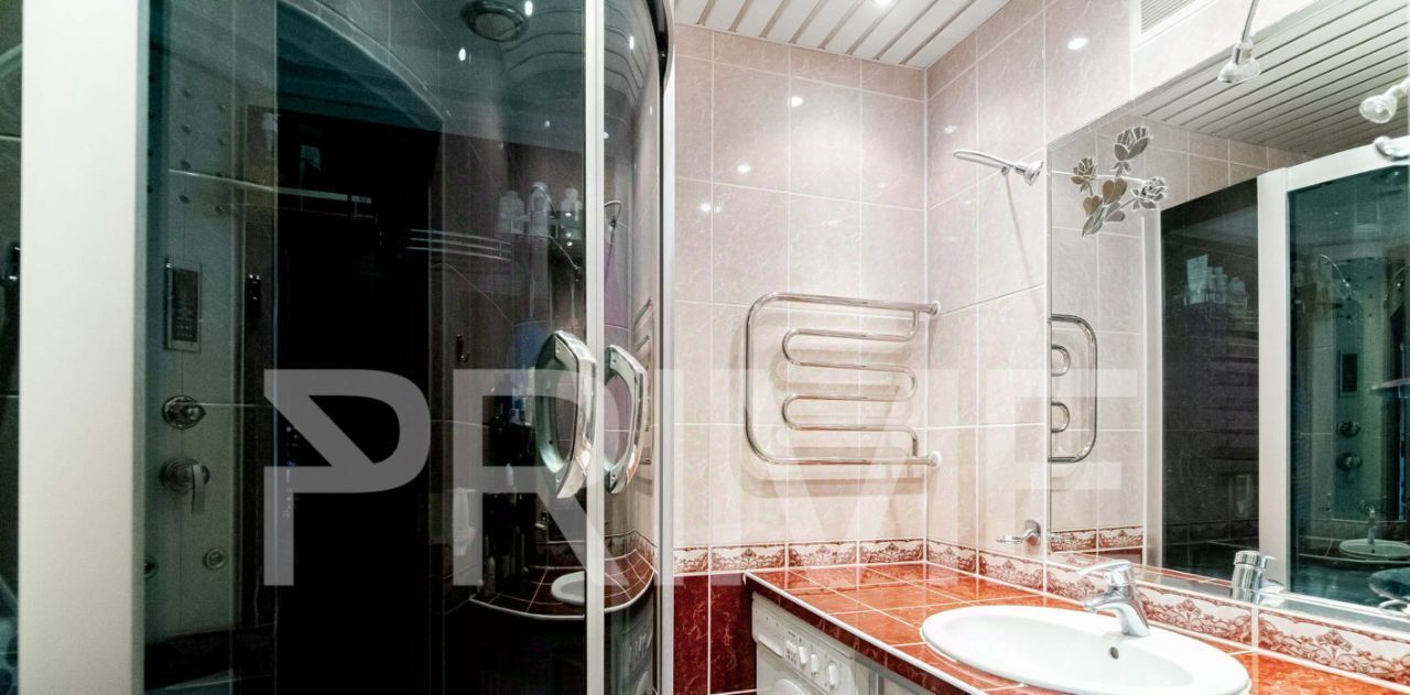 квартира г Омск р-н Кировский пр-кт Комарова 17к/2 фото 17
