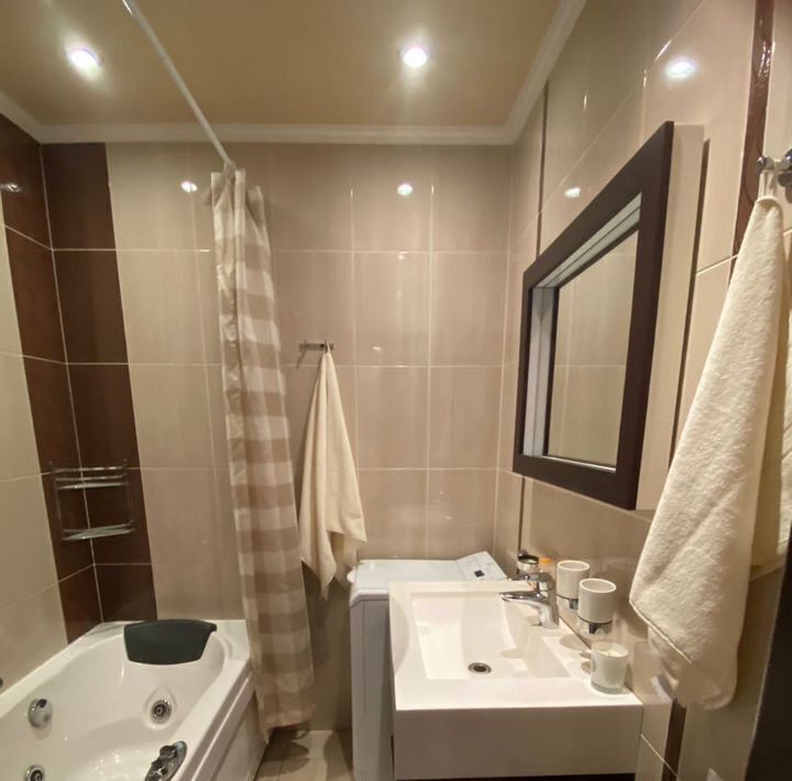квартира г Омск р-н Кировский ул Конева 14 фото 16