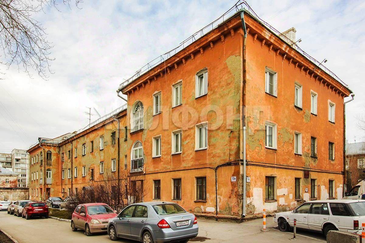 квартира г Новосибирск р-н Дзержинский ул Авиастроителей 13а фото 4