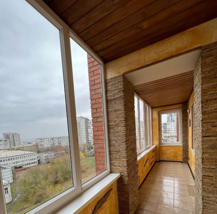 квартира г Красноярск р-н Железнодорожный ул Менжинского 11а фото 7