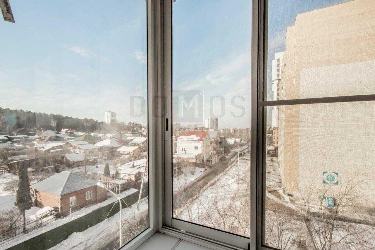 квартира г Екатеринбург ул Курганская фото 2