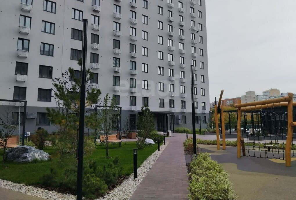 квартира г Тюмень ул Новгородская 20 фото 2