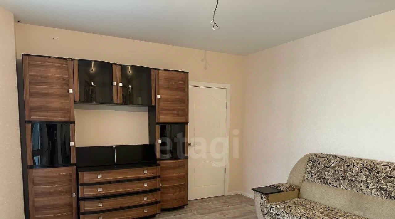 квартира г Набережные Челны р-н Центральный ул Академика Королева 20г фото 1