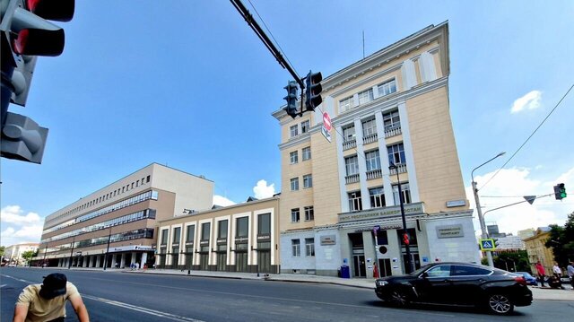 р-н Кировский ул Ленина 28а фото