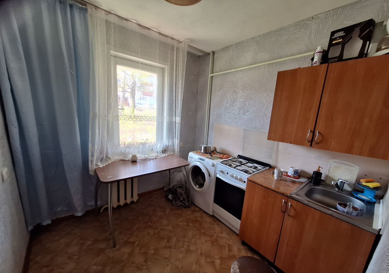 квартира р-н Нижнекамский г Нижнекамск пр-кт Вахитова 19а муниципальное образование Нижнекамск фото 3