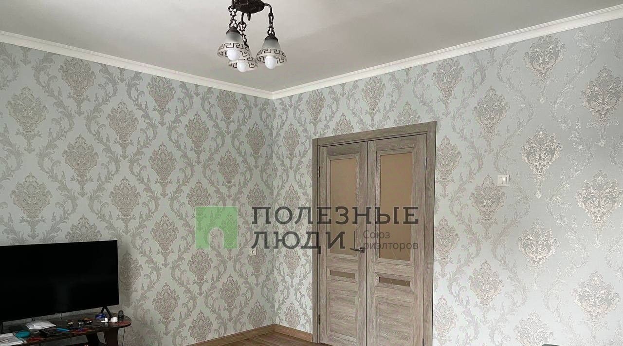 квартира г Красноярск р-н Советский Северный ул Урванцева 14 фото 2