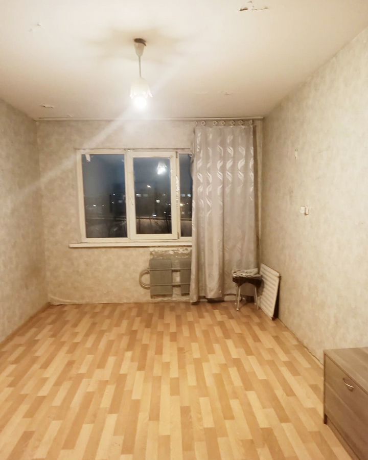 комната г Омск р-н Центральный ул 21-я Амурская 19б фото 2