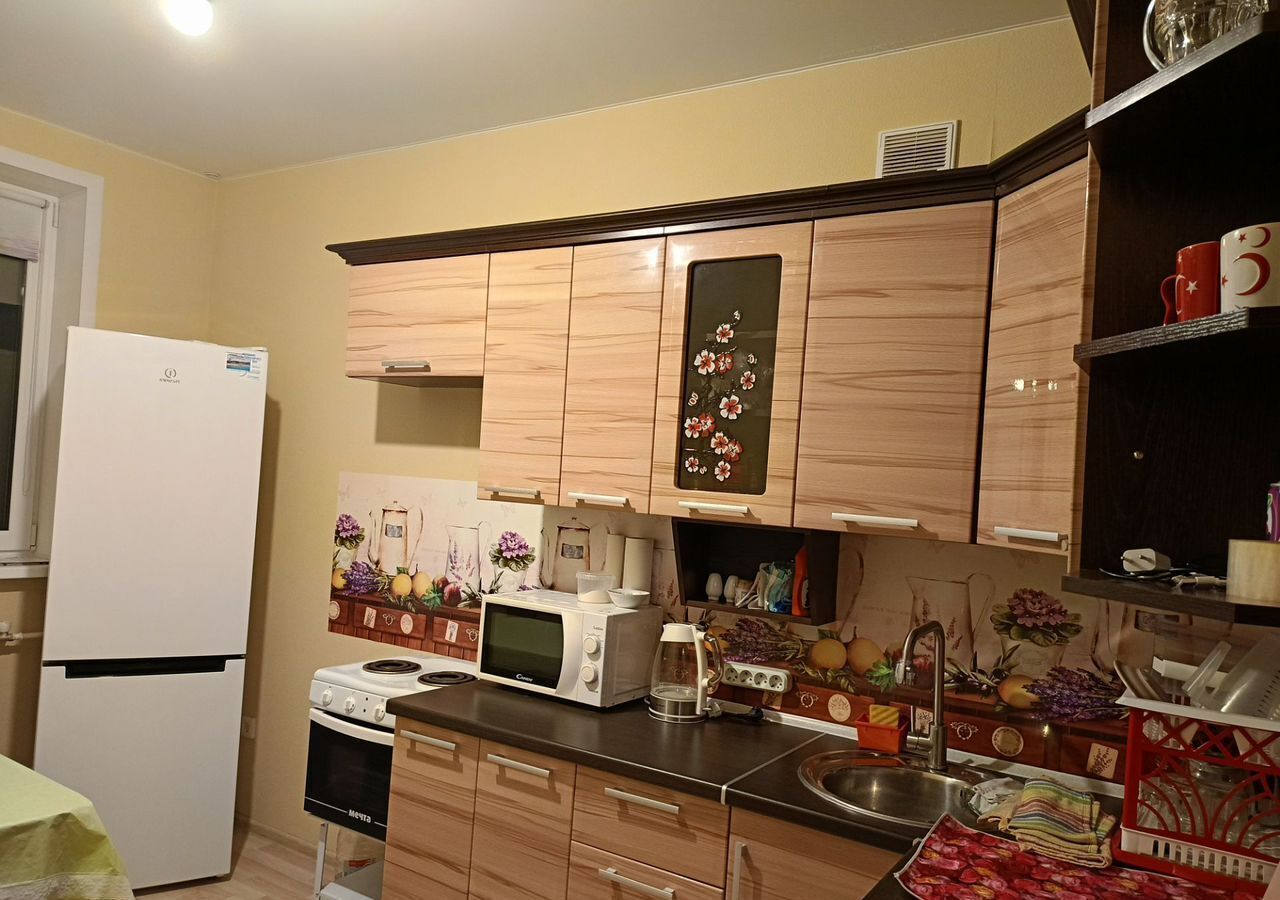 квартира г Ялуторовск пер Шоссейный 2б фото 3