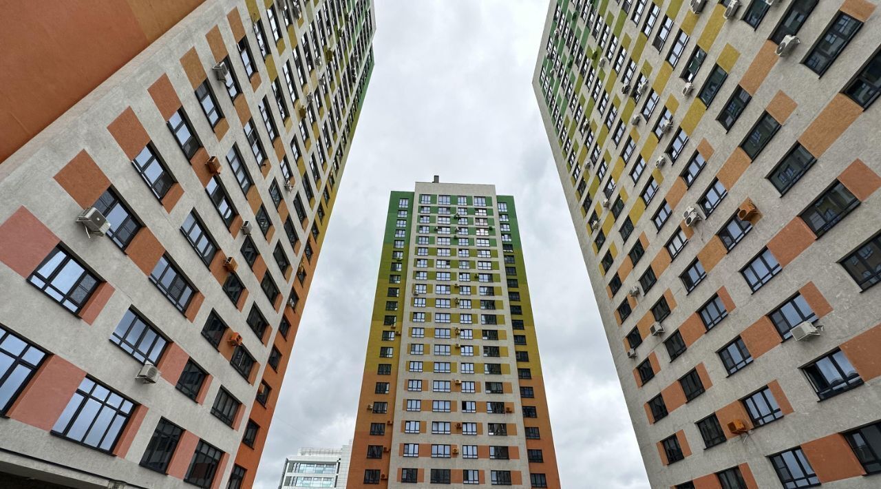квартира г Нижний Новгород Горьковская ул Родионова 192к/3 фото 1