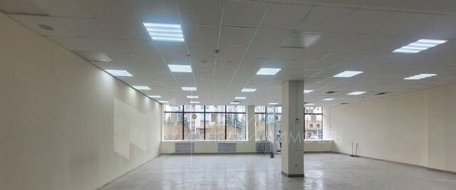 торговое помещение р-н Центральный ул Республики 90 фото