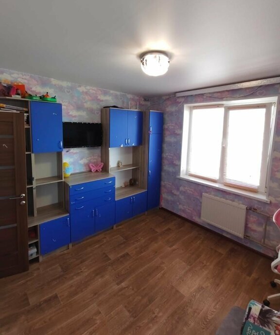 квартира г Саратов ул им Мысникова Ю.А. 6 фото 1