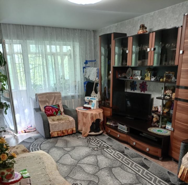 квартира г Омск мкр Крутая Горка р-н Октябрьский ул Крутогорская 17 фото 2