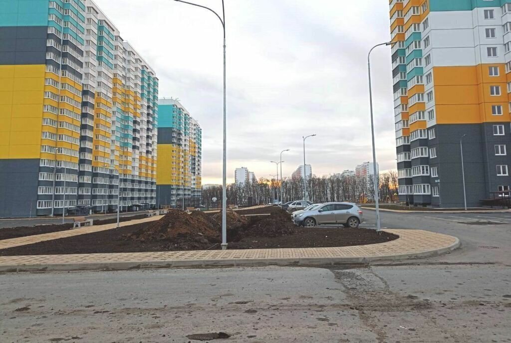 квартира г Ростов-на-Дону ул Дмитрия Петрова 6 фото 4