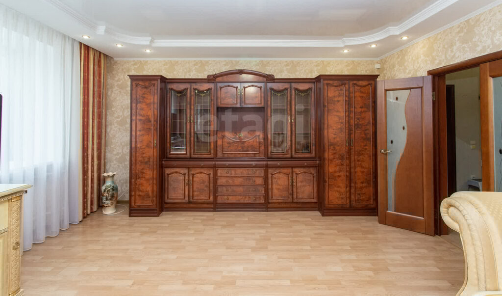 квартира г Тобольск р-н мкр 3б 17 фото 4