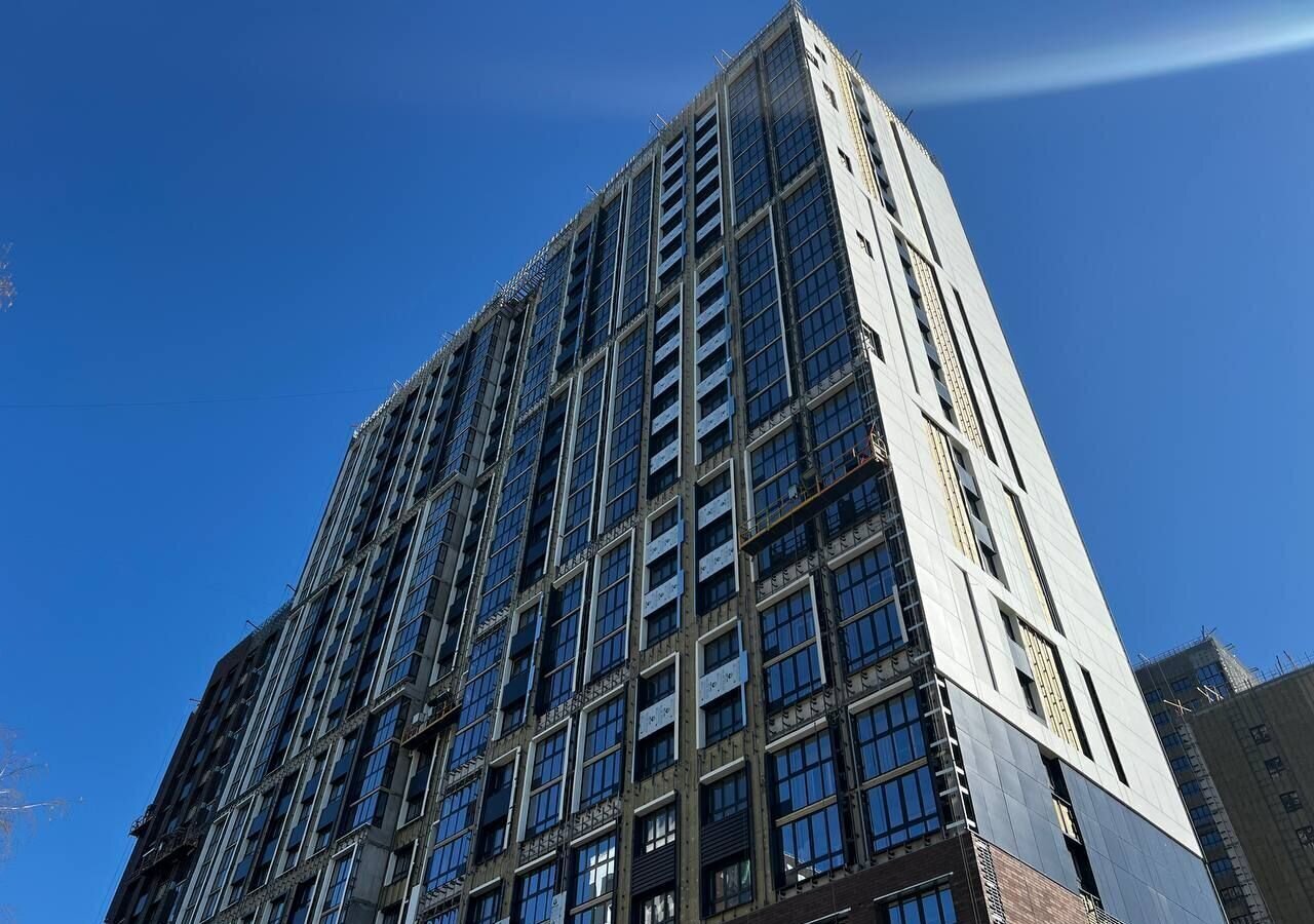 квартира г Барнаул р-н Центральный ул Нагорная 6-я 15в корп. 4 фото 2