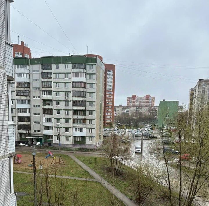 квартира г Пермь р-н Свердловский ул Вижайская 18 фото 4