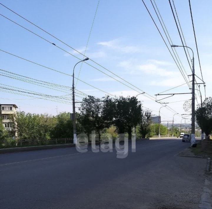 квартира г Волгоград р-н Тракторозаводский ул Ополченская 27б фото 2