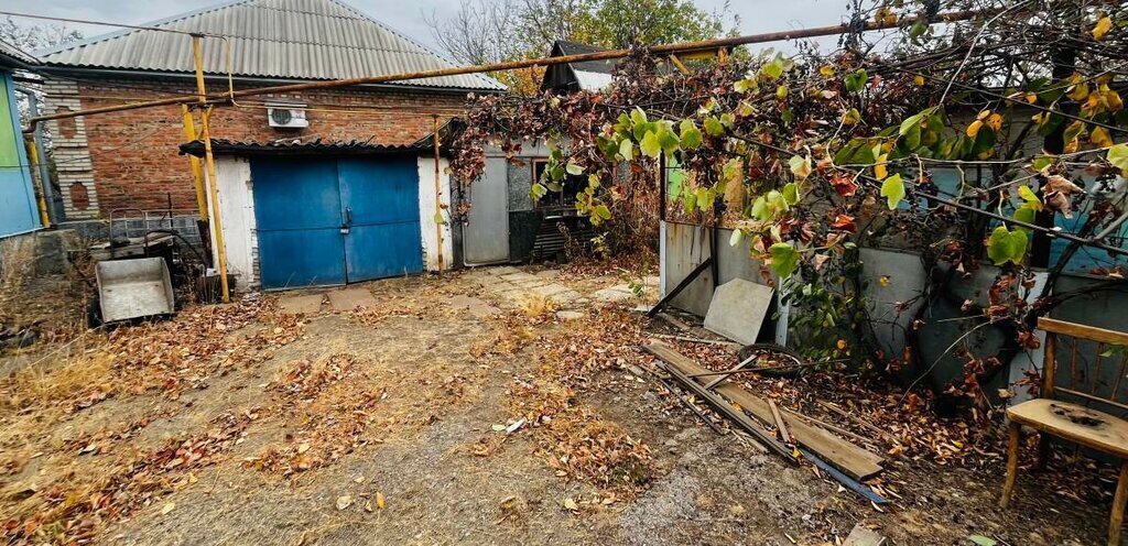 дом г Каменск-Шахтинский мкр Лиховской ул Октябрьская фото 8