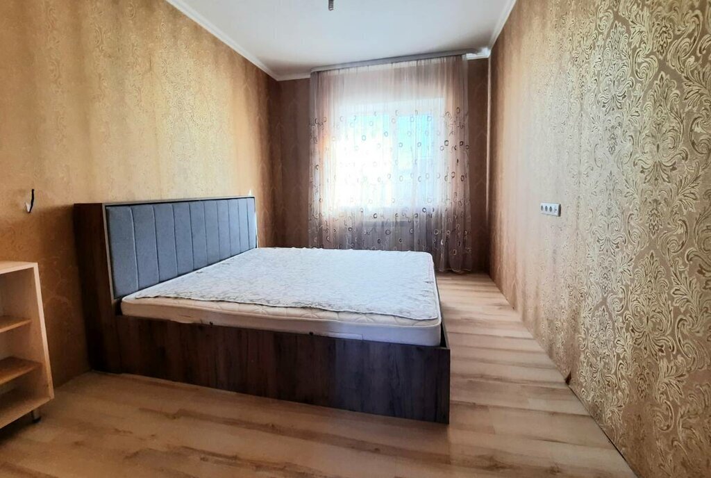 дом г Каменск-Шахтинский ул Горького фото 17