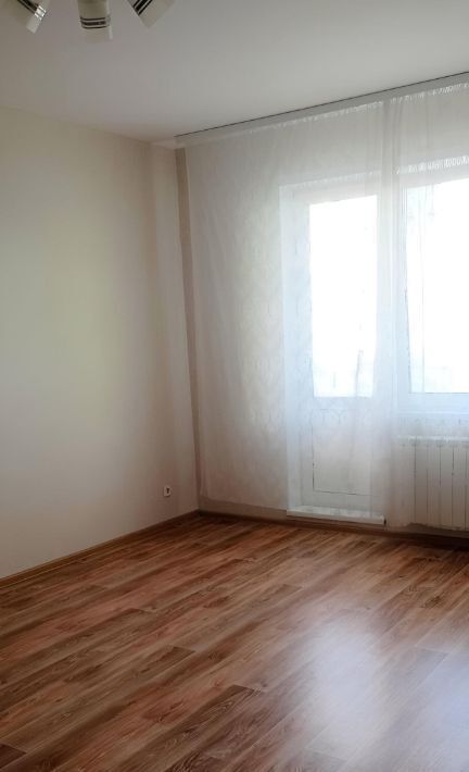 квартира г Орел р-н Северный ул Кузнецова 30к/3 фото 5