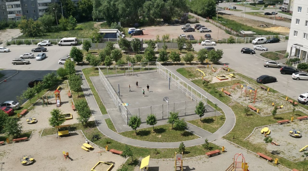 квартира г Челябинск р-н Ленинский ул Агалакова 60 фото 2