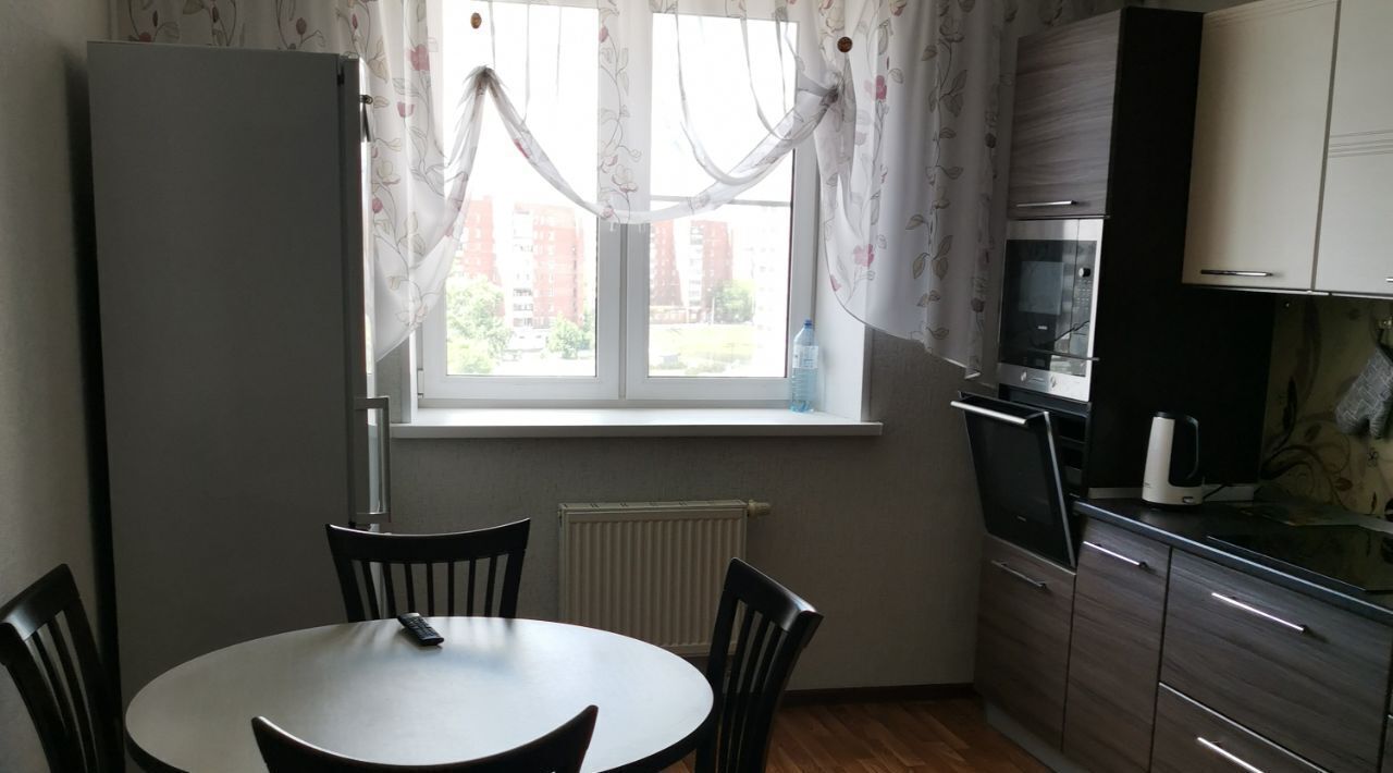 квартира г Челябинск р-н Ленинский ул Агалакова 60 фото 3