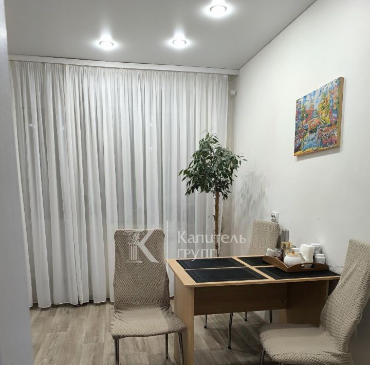 квартира г Тюмень р-н Калининский ул Восстания 19к/3 фото 1
